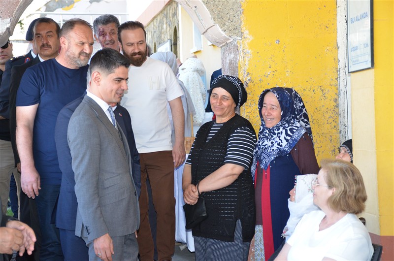 TARİH VE EL EMEĞİ ALPASLAN MÜZESİ’NDE BULUŞTU: KURS SERGİSİ GÖRKEMLİ BİR TÖRENLE AÇILDI