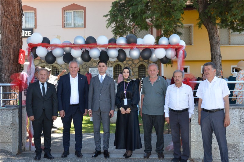TARİH VE EL EMEĞİ ALPASLAN MÜZESİ’NDE BULUŞTU: KURS SERGİSİ GÖRKEMLİ BİR TÖRENLE AÇILDI