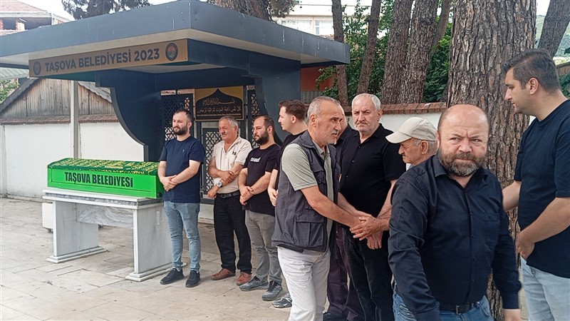 Zekayi Gündüz Toprağa Verildi
