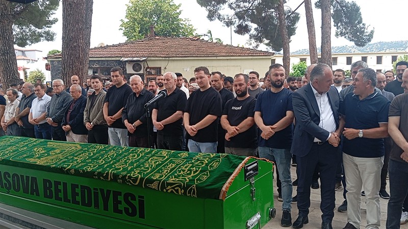 Zekayi Gündüz Toprağa Verildi