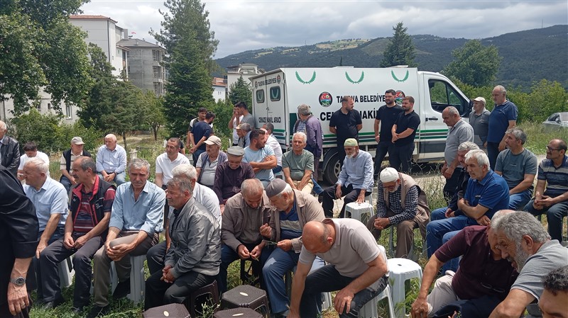 Zekayi Gündüz Toprağa Verildi
