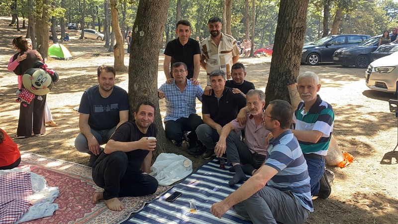 İstanbul'da Devre Köyü Rüzgarı: Piknik Şöleninde Birlik ve Beraberlik Ruhu!