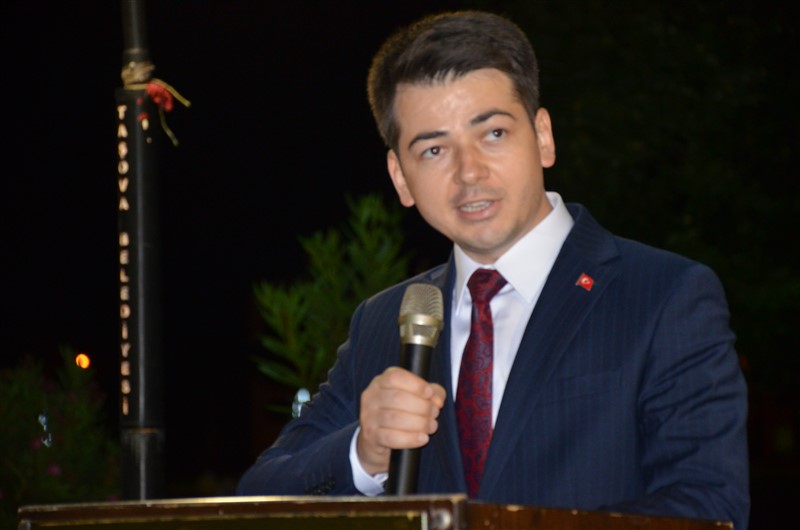 Taşova’da 15 Temmuz Ruhu Tek Yürek Oldu: Anma Programı Yoğun Katılımla Gerçekleştirildi