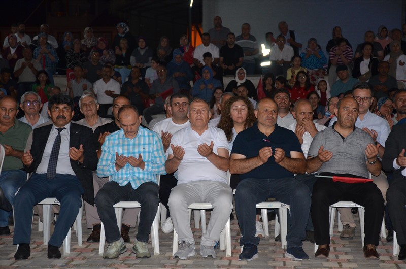 Taşova’da 15 Temmuz Ruhu Tek Yürek Oldu: Anma Programı Yoğun Katılımla Gerçekleştirildi
