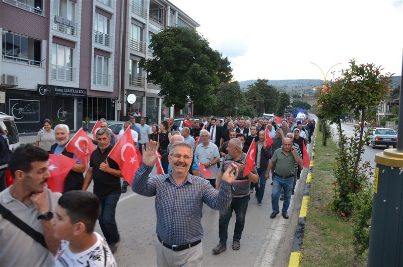 Taşova’da 15 Temmuz Ruhu Tek Yürek Oldu: Anma Programı Yoğun Katılımla Gerçekleştirildi