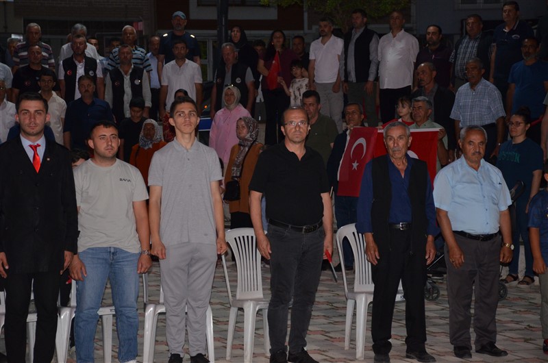 Taşova’da 15 Temmuz Ruhu Tek Yürek Oldu: Anma Programı Yoğun Katılımla Gerçekleştirildi