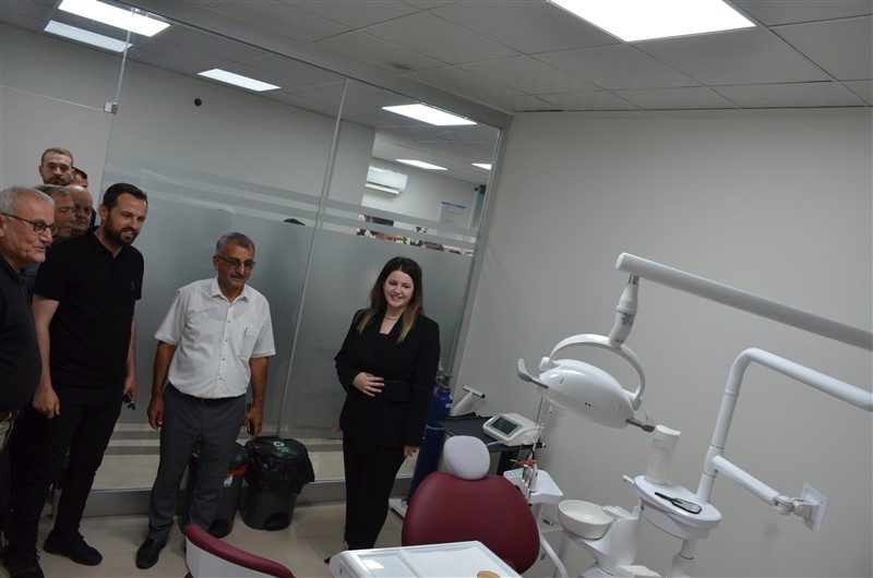TAŞOVA’DA MODERN DİŞ HEKİMLİĞİ MUAYENEHANESİ HİZMETE AÇILDI