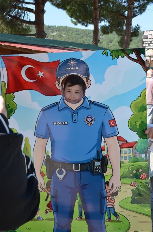 TAŞOVA EMNİYETİ VE NOTERLER BİRLİĞİ'NDEN DOLANDIRICILARA KARŞI GENİŞ KAPSAMLI UYARI