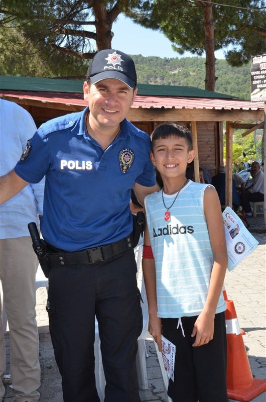 TAŞOVA EMNİYETİ VE NOTERLER BİRLİĞİ'NDEN DOLANDIRICILARA KARŞI GENİŞ KAPSAMLI UYARI