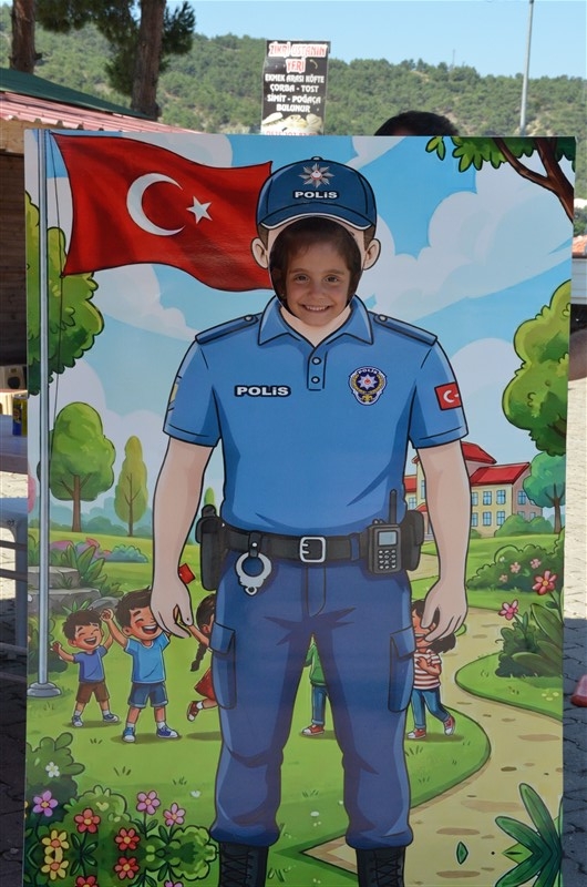 TAŞOVA EMNİYETİ VE NOTERLER BİRLİĞİ'NDEN DOLANDIRICILARA KARŞI GENİŞ KAPSAMLI UYARI