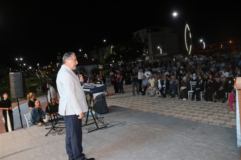TAŞOVA’DA ANLAMLI GECE: İYİLİK HAREKETİ’NDEN GÖNÜLLERE DOKUNAN BULUŞMA