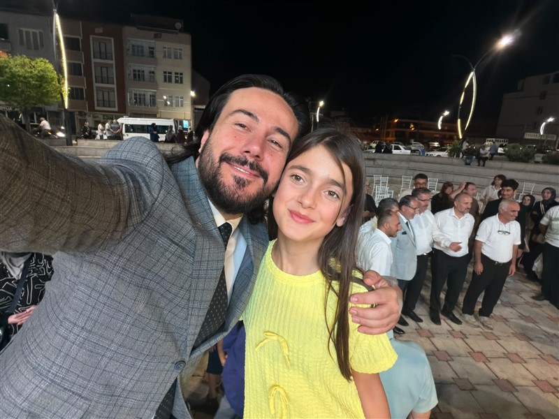 TAŞOVA’DA ANLAMLI GECE: İYİLİK HAREKETİ’NDEN GÖNÜLLERE DOKUNAN BULUŞMA
