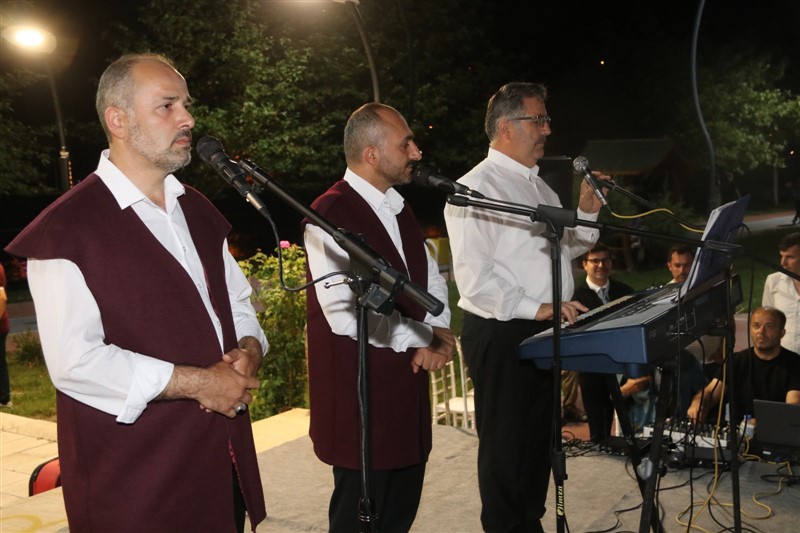 TAŞOVA’DA ANLAMLI GECE: İYİLİK HAREKETİ’NDEN GÖNÜLLERE DOKUNAN BULUŞMA