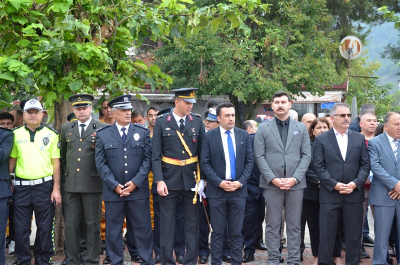 Zafer Bayramı Taşova’da Coşkuyla Kutlandı