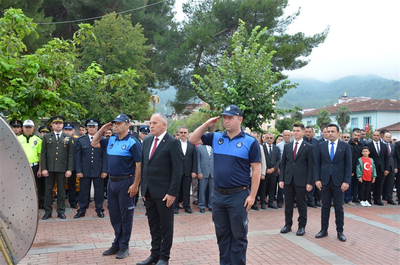 Zafer Bayramı Taşova’da Coşkuyla Kutlandı