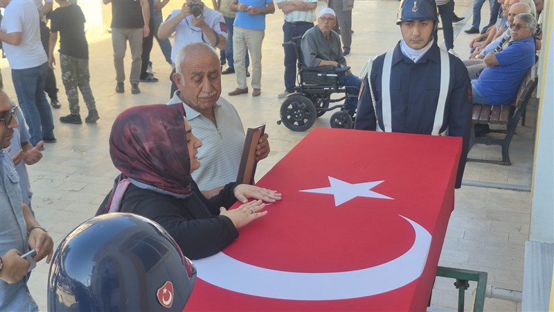 Jandarma Uzman Çavuş Emrah Celep Son Yolculuğuna Uğurlandı