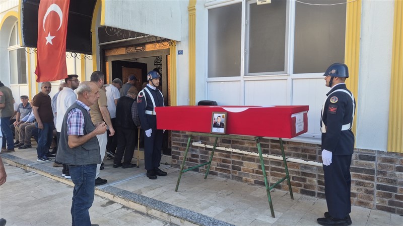 Jandarma Uzman Çavuş Emrah Celep Son Yolculuğuna Uğurlandı