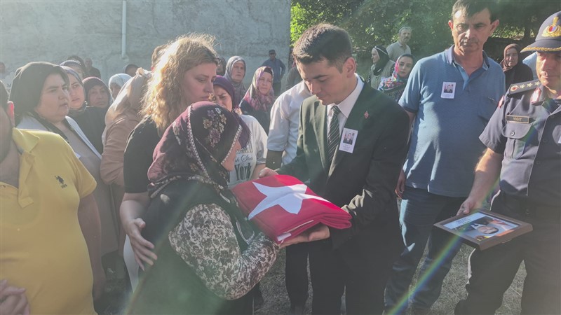 Jandarma Uzman Çavuş Emrah Celep Son Yolculuğuna Uğurlandı