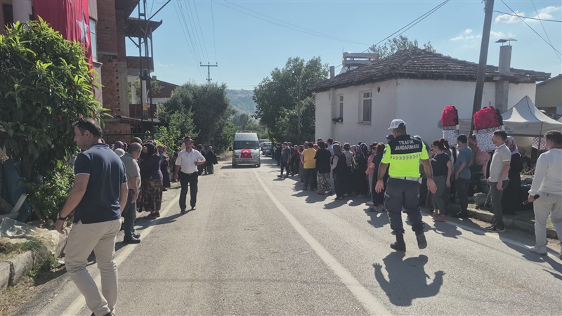 Jandarma Uzman Çavuş Emrah Celep Son Yolculuğuna Uğurlandı