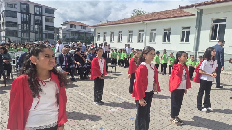 Taşova’da İlköğretim Haftası Coşkuyla Kutlandı
