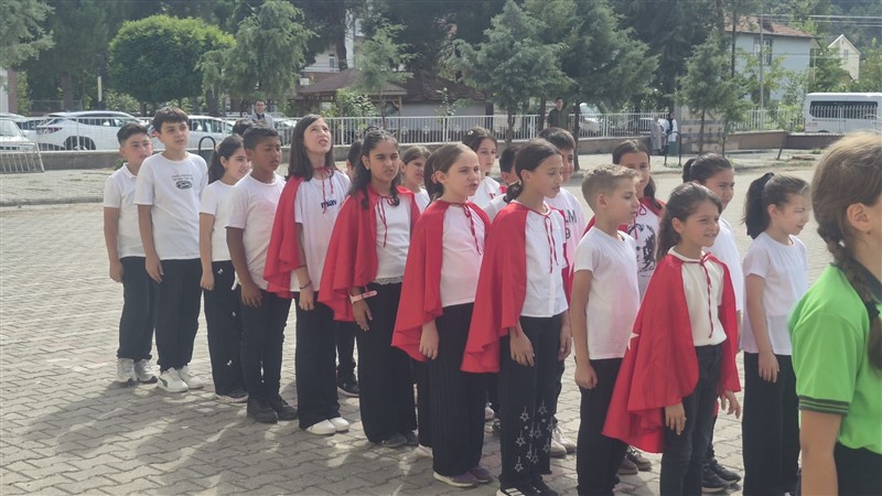 Taşova’da İlköğretim Haftası Coşkuyla Kutlandı