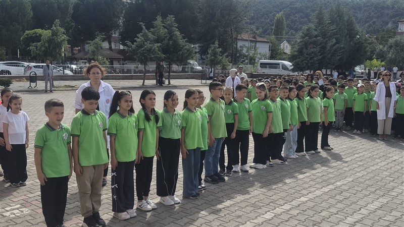 Taşova’da İlköğretim Haftası Coşkuyla Kutlandı