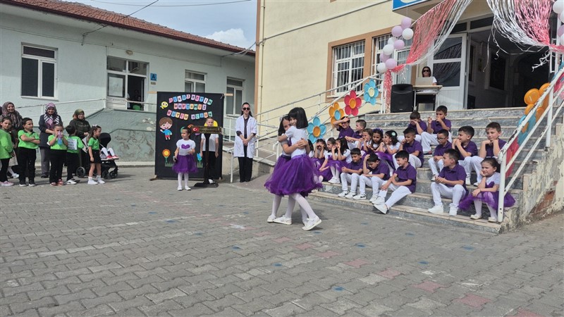 Taşova’da İlköğretim Haftası Coşkuyla Kutlandı