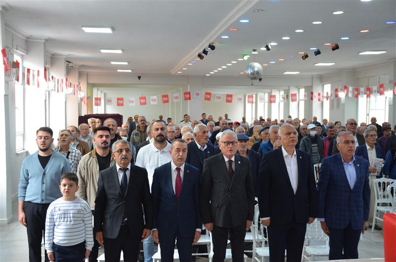 Taşova Yeni Parti’de Ömer Sayan İlçe Başkanı Seçildi