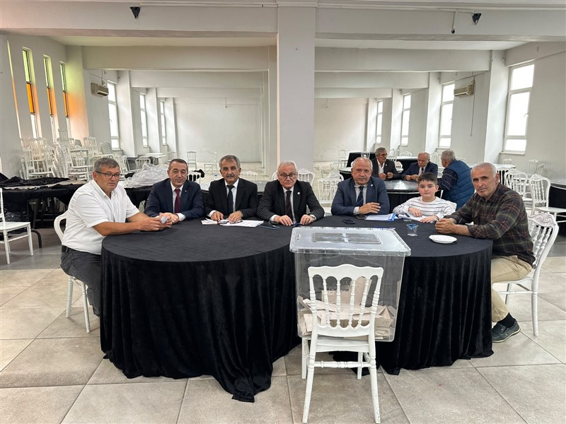 Taşova Yeni Parti’de Ömer Sayan İlçe Başkanı Seçildi