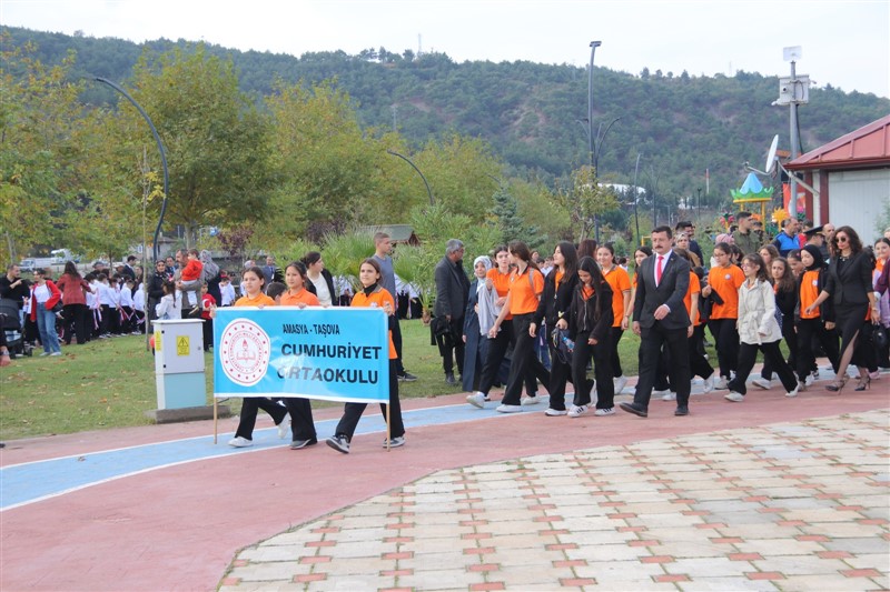 29 Ekim Cumhuriyet Bayramı'nın 103. Yıl Dönümü İlçemizde Coşkuyla Kutlandı