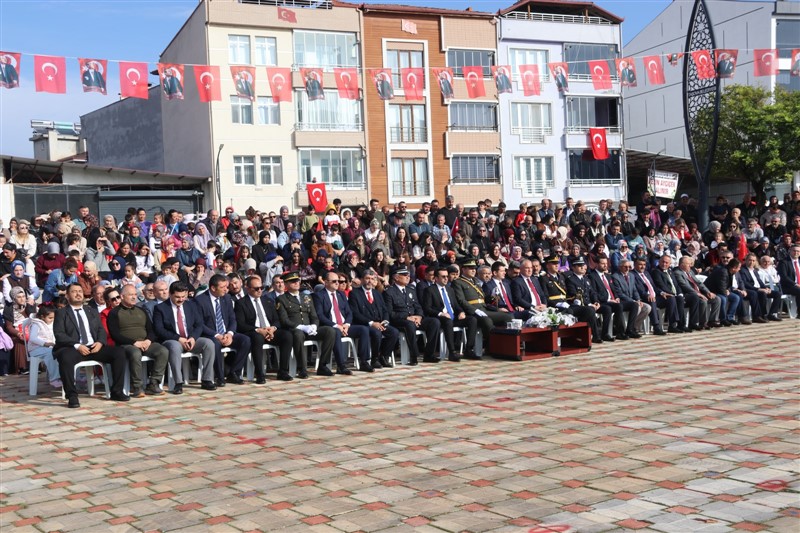 29 Ekim Cumhuriyet Bayramı'nın 103. Yıl Dönümü İlçemizde Coşkuyla Kutlandı