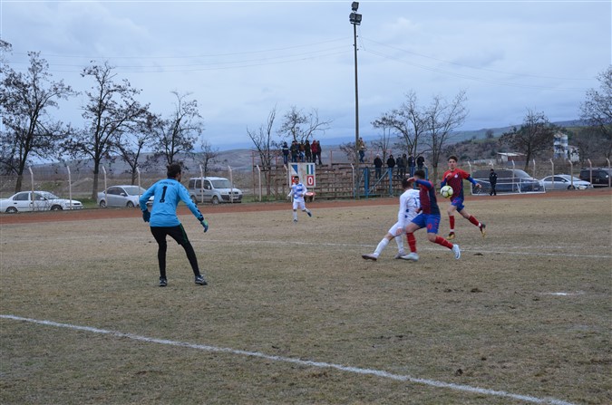 Yeni Taşovaspor 5 - 0 Suluova Sebatspor