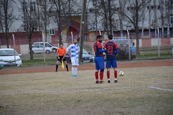 Yeni Taşovaspor 5 - 0 Suluova Sebatspor