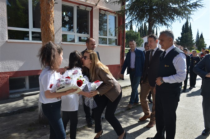 'Jandarma ve Öğrenci El Ele' Projesi Uluköy İlk-Ortaokulu'nda