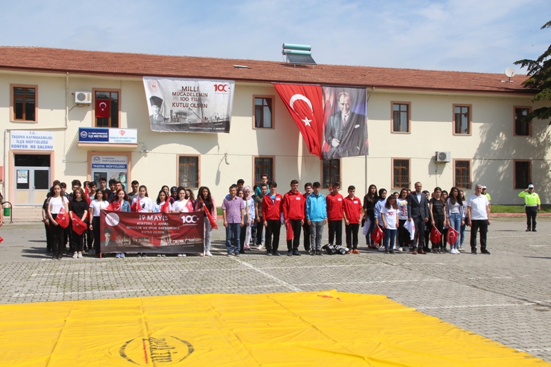 19 Mayıs Atatürk'ü Anma, Gençlik ve Spor Bayramının 100. Yılı Çoşku İle Kutlandı