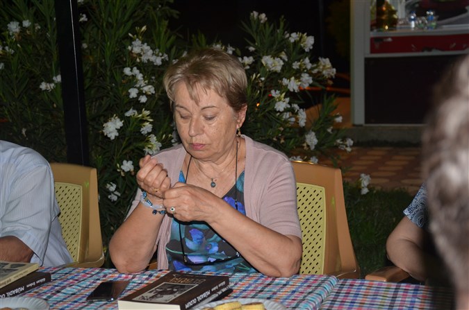 Yazar Gülcan Erdem Taşova'lı Mübadillerle 