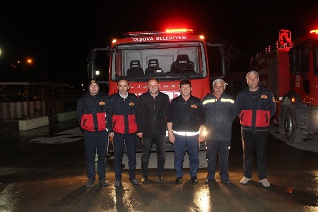 Taşova'da Deprem Tatbikatı Yapıldı