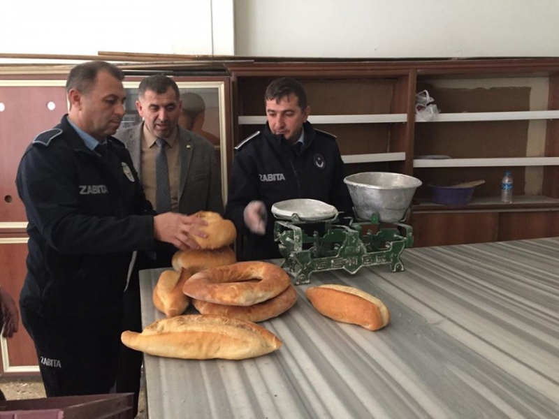 Taşova Belediyesi Zabıta Amirliği Ekipleri,Fırınları Denetledi