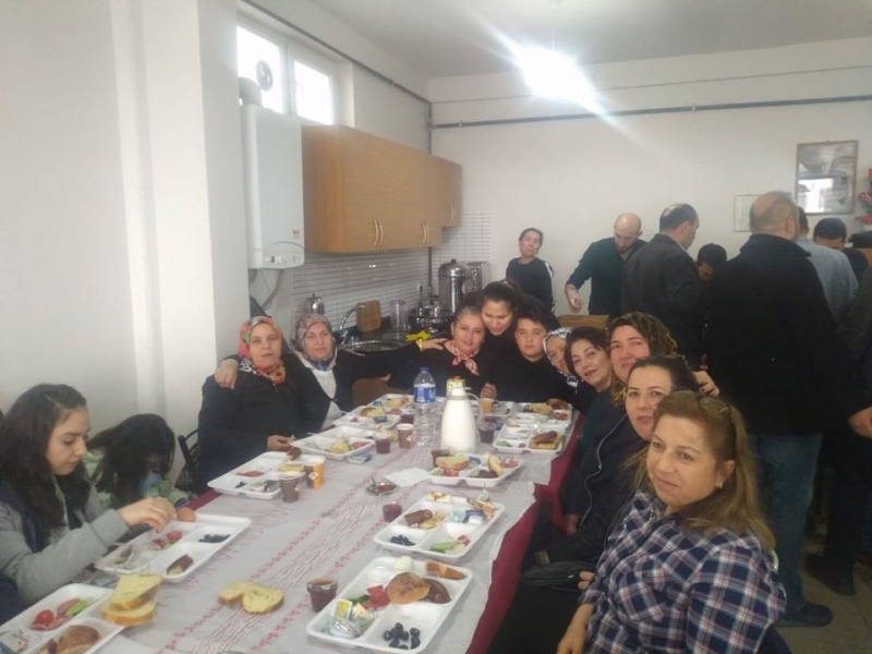 Boraboy Derneği Esenyurt, Sultanbeyli ve Ankara'da Kadınlar Günü Programı Düzenledi