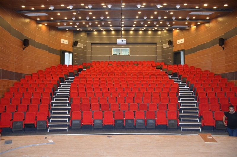 Taşova Yüksel Akın Meslek Yüksek Okulu Konferans Salonu Tamamlandı
