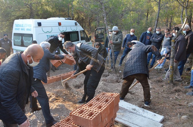 Salih Şener Son Yolculuğuna Uğulandı