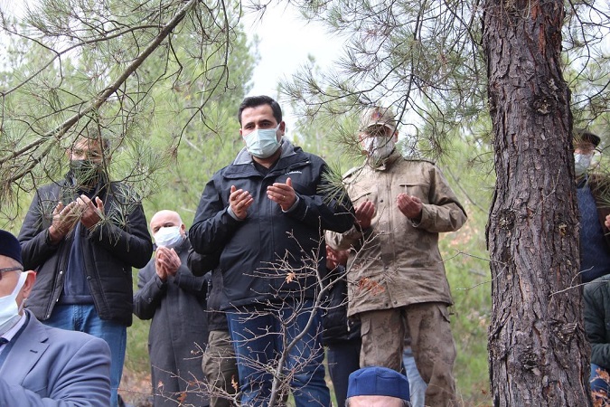 Sofualan köyü muhtarı Öztemür'un Annesi Son Yolculuğuna Uğurlandı
