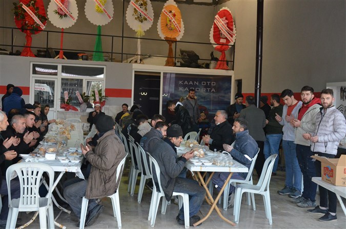İlçemiz Sanayi'sinde Kaan Oto Kaporta Açılışı