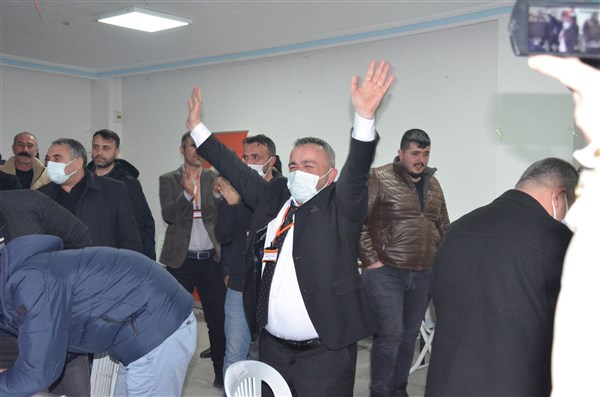 Taşova Esnaf ve Sanatkarlar Odası Başkanı Mahmut Temiz Oldu