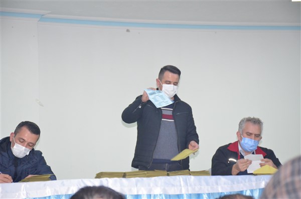 Taşova Esnaf ve Sanatkarlar Odası Başkanı Mahmut Temiz Oldu