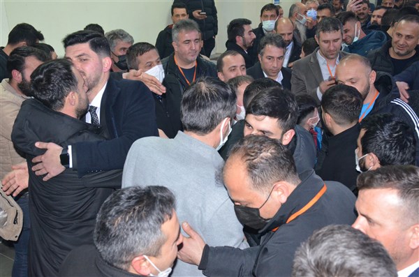 Taşova Esnaf ve Sanatkarlar Odası Başkanı Mahmut Temiz Oldu