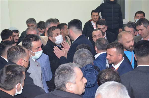 Taşova Esnaf ve Sanatkarlar Odası Başkanı Mahmut Temiz Oldu