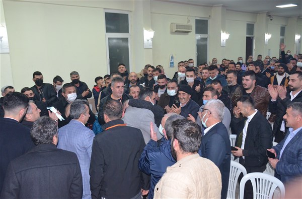 Taşova Esnaf ve Sanatkarlar Odası Başkanı Mahmut Temiz Oldu