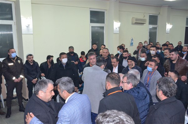 Taşova Esnaf ve Sanatkarlar Odası Başkanı Mahmut Temiz Oldu
