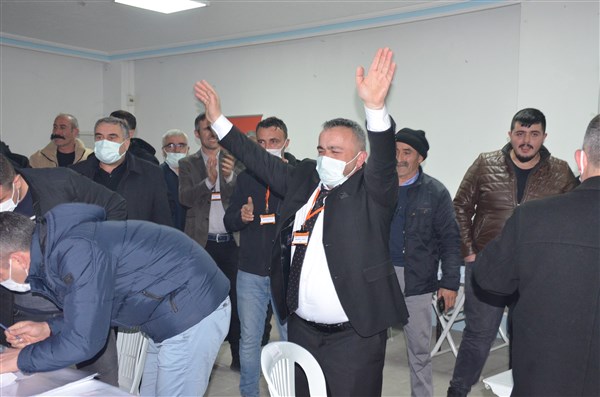 Taşova Esnaf ve Sanatkarlar Odası Başkanı Mahmut Temiz Oldu